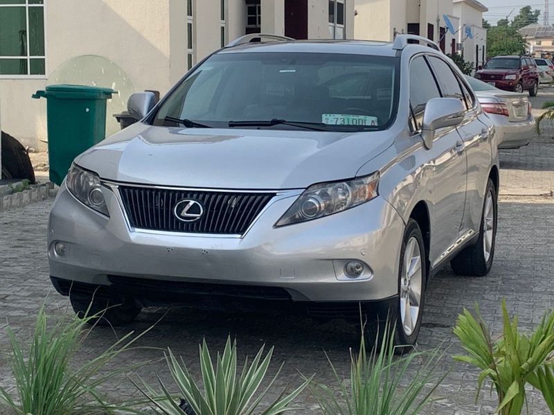 Main image of 2010 Lexus RX